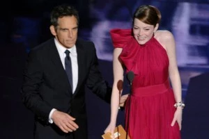 emma-stone-2012-oscars-ben-stiller 2