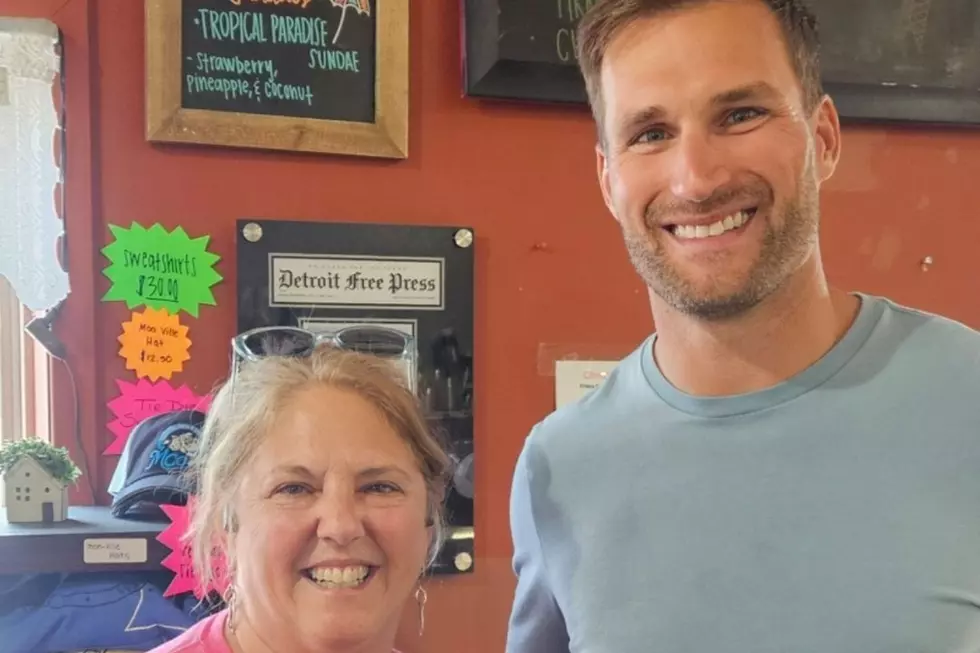 Michigan State Legend Kirk Cousins Spotted At Local Ice Cream Shop